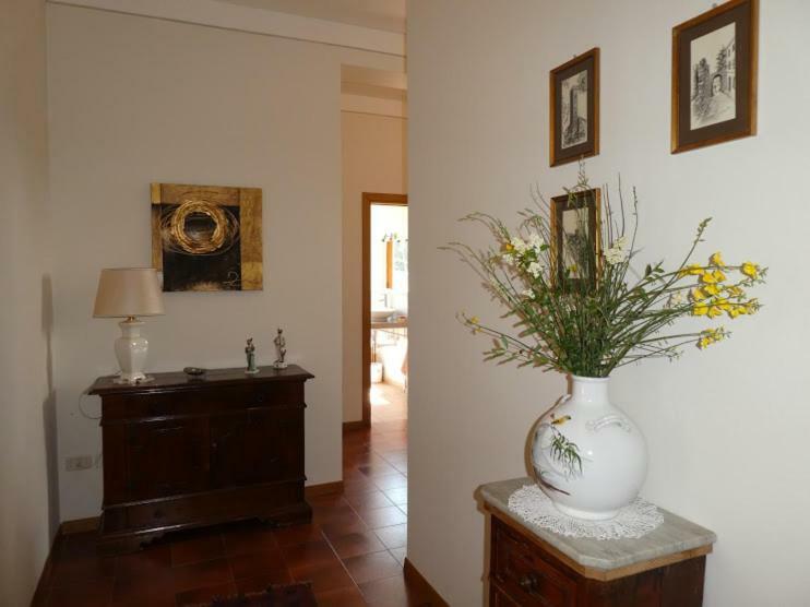 Casa Giuliana Apartment Chiusi Luaran gambar
